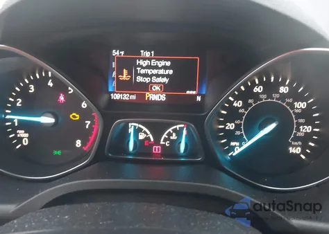 2017 Ford Escape Titanium z USA, uszkodzony, nr VIN 1FMCU9JD0HUC36784